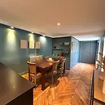 Outstanding And Sunbathed 3 Br