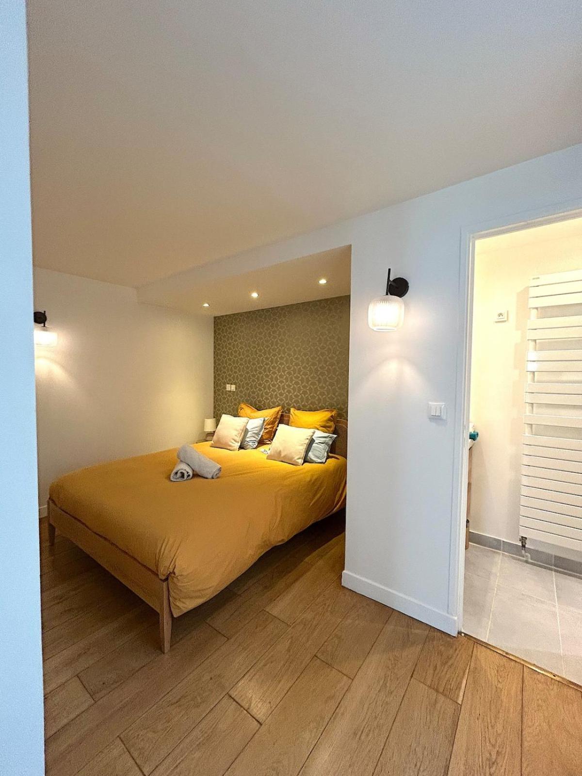 Outstanding And Sunbathed 3 Br